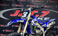 YAMAHA YZ250 MONSTER ENERGY