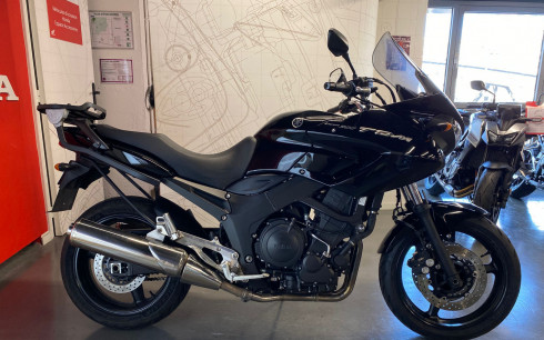 YAMAHA TDM 900