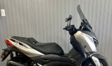 YAMAHA XMAX 300