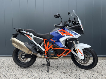 KTM 1290 SUPER ADVENTURE R 2021