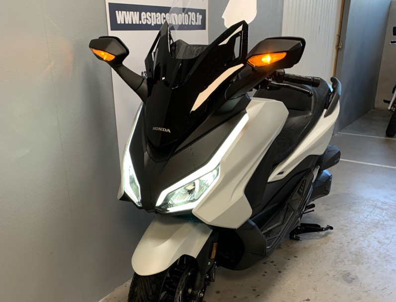HONDA NSS FORZA 350