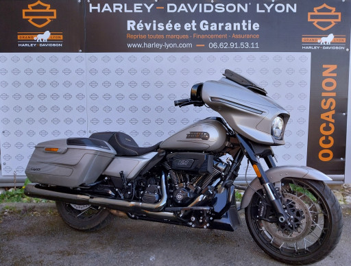 HARLEY-DAVIDSON TOURING STREET GLIDE 1977 CVO 2023