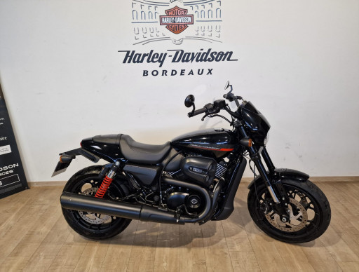 HARLEY-DAVIDSON STREET ROD 750