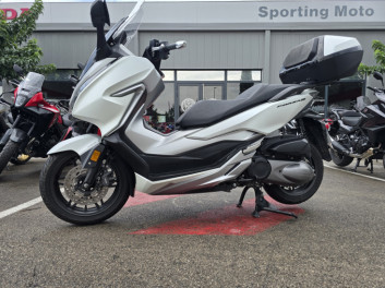 HONDA FORZA 300 TOP BOX / NSS300 TOP BOX / NSS 300 TOP BOX