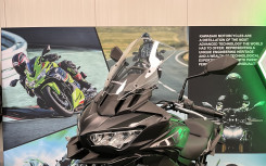 KAWASAKI VERSYS 650