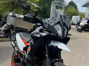 KTM 890 SMT