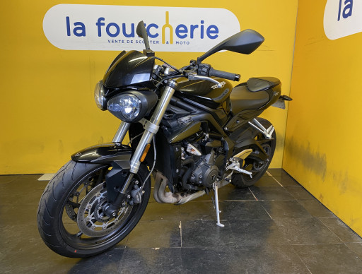 TRIUMPH STREET TRIPLE 660 S A2