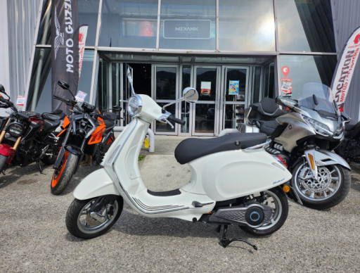 VESPA PRIMA ELETTRICA 45KM/H