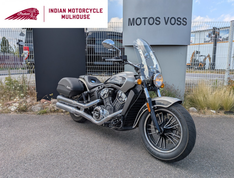 INDIAN SCOUT 1200 1ERE MAIN