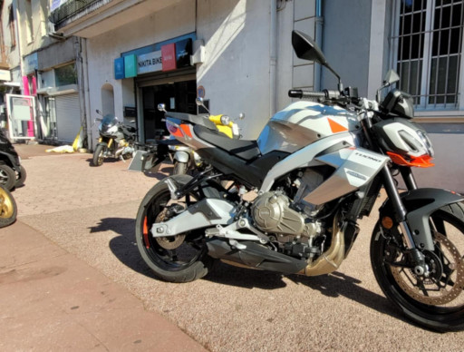 APRILIA TUONO 457