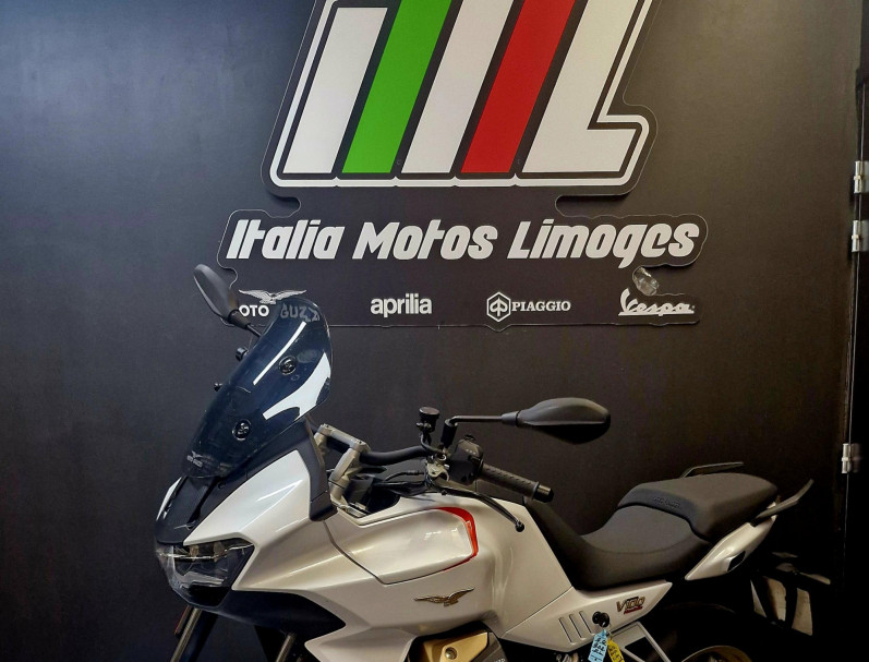 MOTO GUZZI V100  MANDELLO