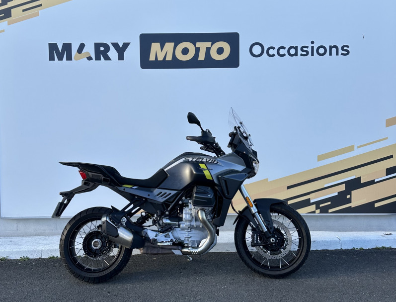 MOTO GUZZI STELVIO