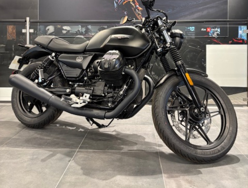 MOTO GUZZI V7 II STONE