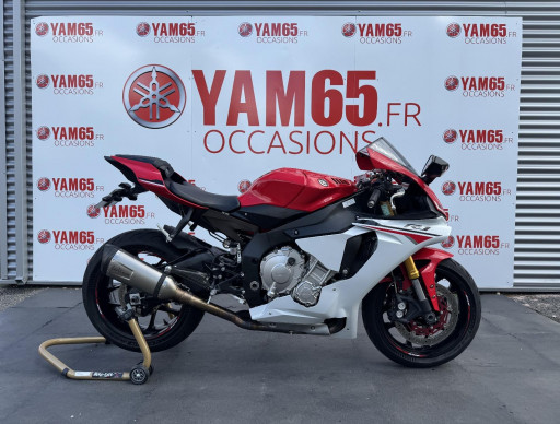 YAMAHA YZF 1000 R1