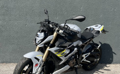 S1000 R