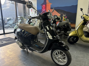 VESPA PRIMAVERA 50