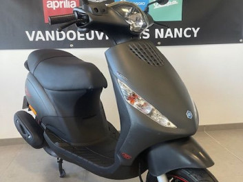PIAGGIO ZIP S 50 - GTIE 1 AN - 3431 KM - 1ERE MAIN