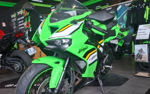 KAWASAKI ZX-6R 636