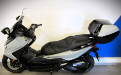 HONDA NSS FORZA 125 TOP  BOX ABS