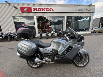 KAWASAKI 1400 GTR
