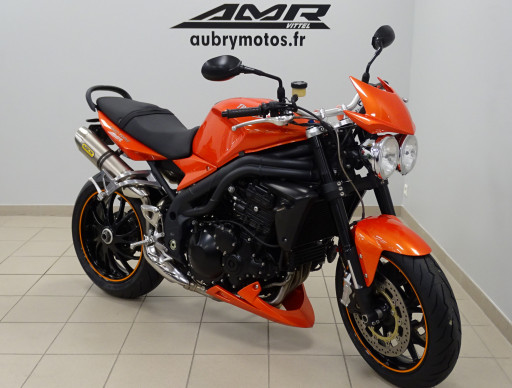 TRIUMPH SPEED TRIPLE 1050