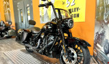 HARLEY-DAVIDSON TOURING ROAD KING 1868 SPECIAL