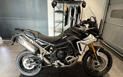 TRIUMPH TIGER 900 RALLY PRO