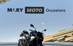 KAWASAKI Z900