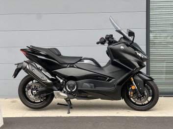 YAMAHA T-MAX 560 TECH MAX
