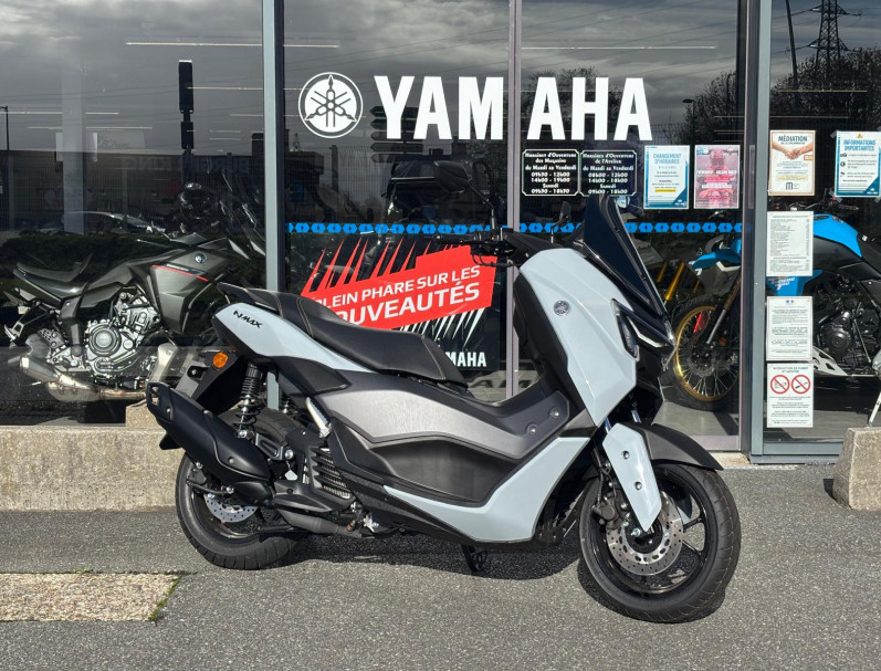 YAMAHA NMAX 125 TECH MAX