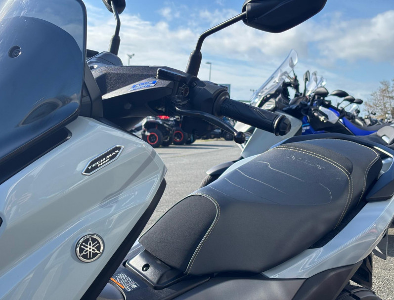 YAMAHA NMAX 125 TECH MAX