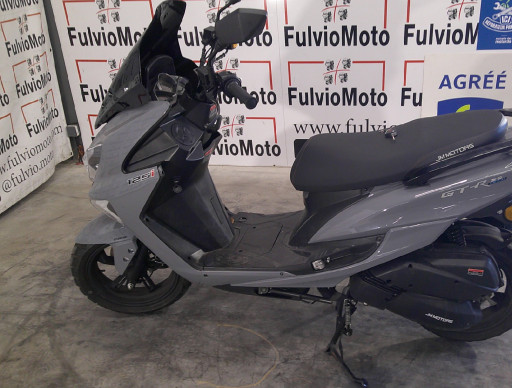 JM MOTORS GT-R 125 PETIT CHOC CARTE GRISE/RIV N°22681