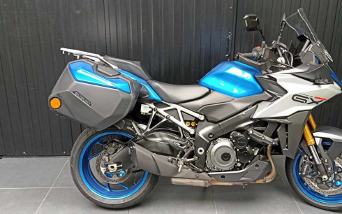 SUZUKI GSXS 1000 GX