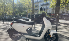 NIU 50 MQI GT BLANC - DESTOCKAGE NEUF