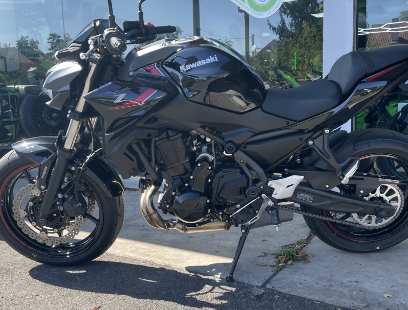 KAWASAKI Z650 - Z650