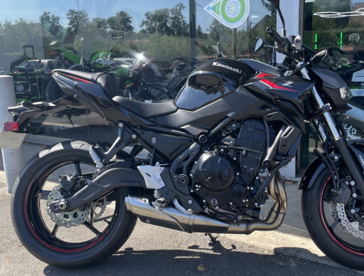 KAWASAKI Z650 - Z650