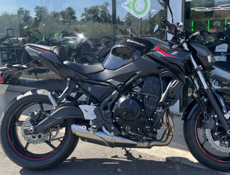 KAWASAKI Z650 - Z650