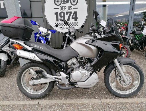 HONDA VARADERO 125 / DSN MOTOS 47