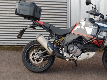 DUCATI DESERT X