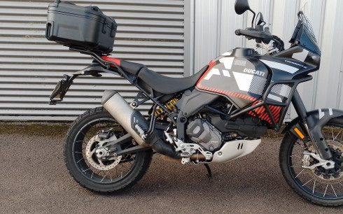 DUCATI DESERT X