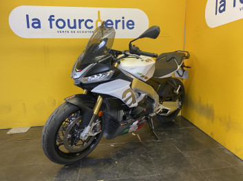 APRILIA TUONO 1100 V4