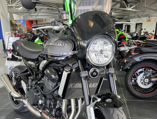 KAWASAKI Z 900 RS