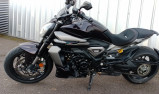 DUCATI X DIAVEL V4
