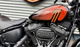 HARLEY-DAVIDSON SOFTAIL STREET BOB 1868