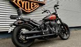 HARLEY-DAVIDSON SOFTAIL STREET BOB 1868