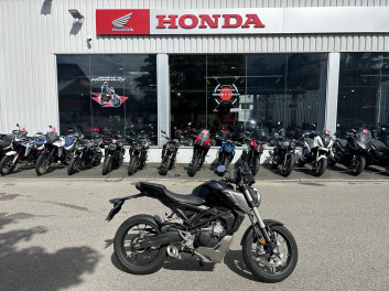 HONDA CBF125NA CB125R