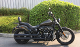 HARLEY-DAVIDSON SOFTAIL STREET BOB 1745