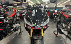 APRILIA TUONO 660 FACTORY e5+ 2025