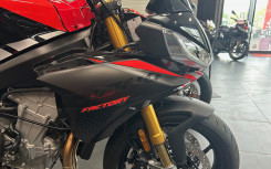 APRILIA TUONO 660 FACTORY e5+ 2025