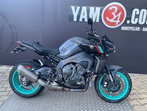 YAMAHA MT-10